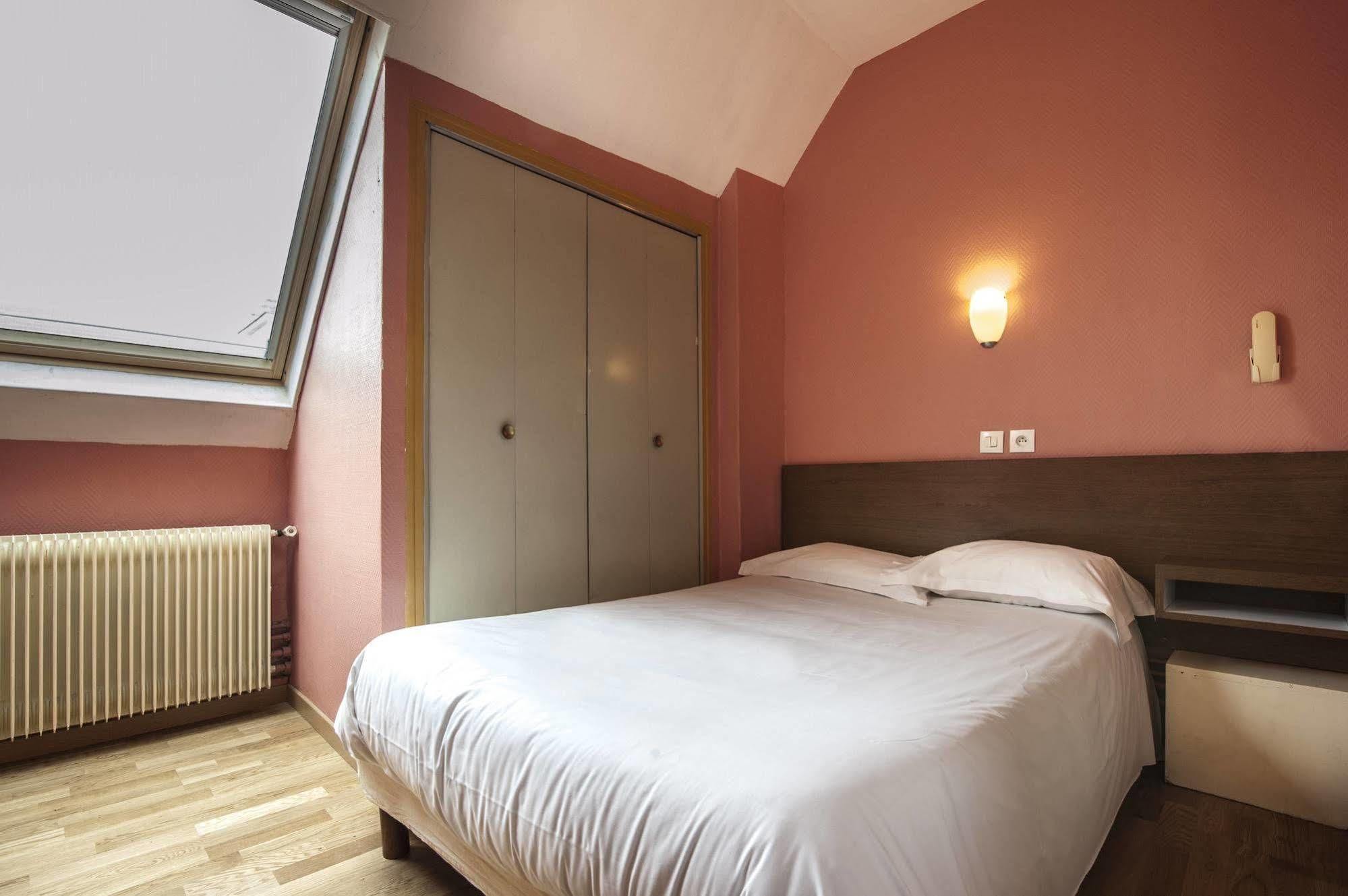 Hotel Des 3 Nations Παρίσι Εξωτερικό φωτογραφία